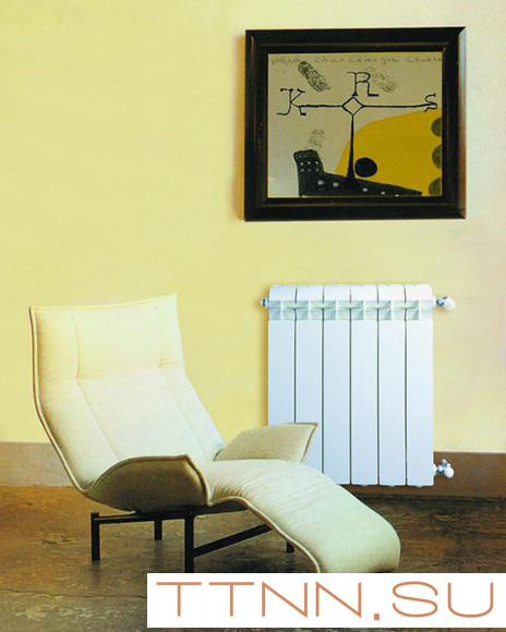 Алюминиевый радиатор Global VOX-R 800 4 секции Алюминиевый радиатор Global VOX-R 800 4 секции