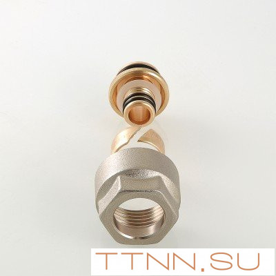 Фитинг обжимной евроконус с накидной гайкой VALTEC VT.4420.NE.16 16x3/4" Фитинг обжимной евроконус с накидной гайкой VALTEC VT.4420.NE.16 16x3/4"